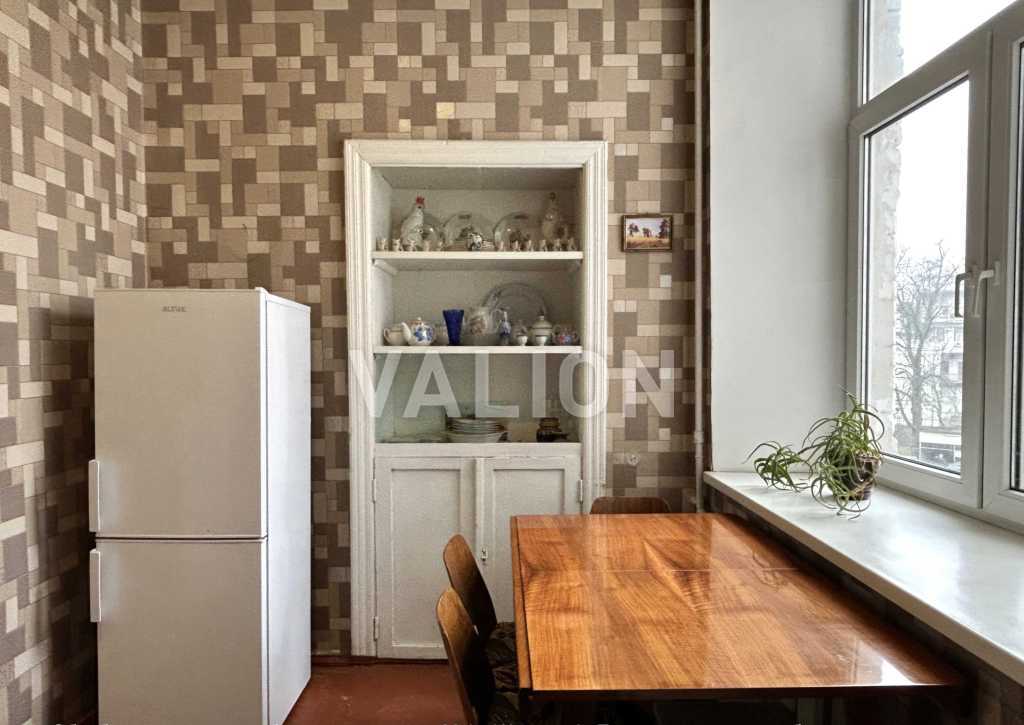 Продажа 2-комнатной квартиры 53.2 м², Большая Житомирская ул., 4В