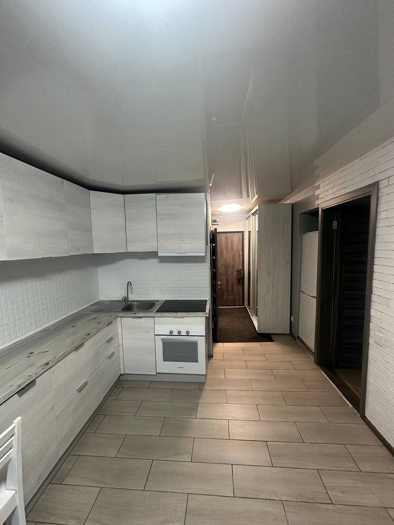 Продажа 2-комнатной квартиры 36 м², Владимира Антоновича ул.