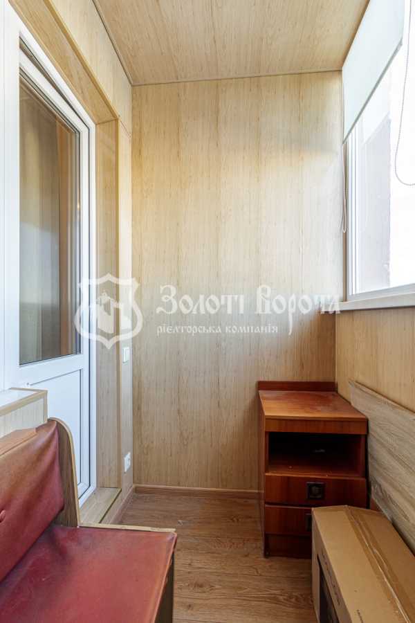 Продажа 3-комнатной квартиры 71.7 м², Владимира Маяковского просп., 14/13