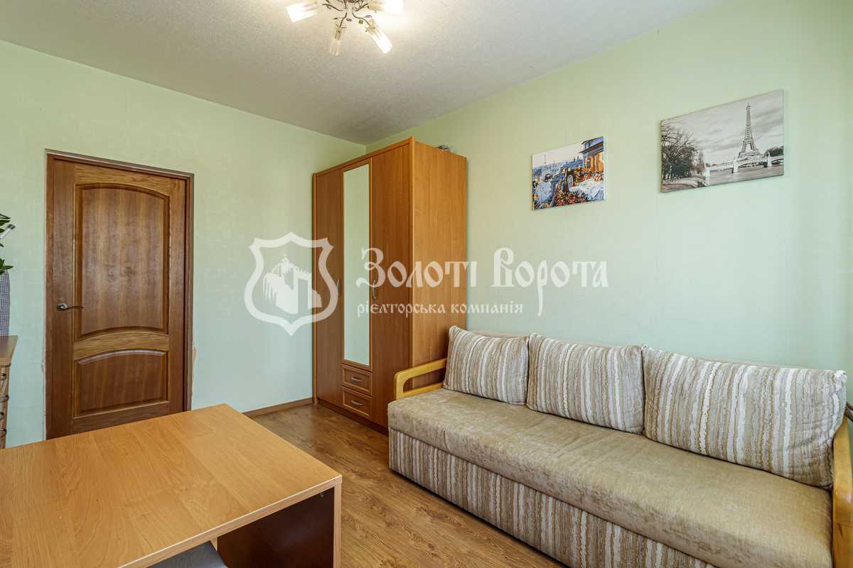 Продажа 3-комнатной квартиры 71.7 м², Владимира Маяковского просп., 14/13