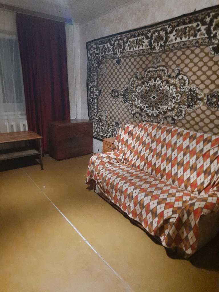 Оренда 2-кімнатної квартири 52 м², Будівельників вул., 5