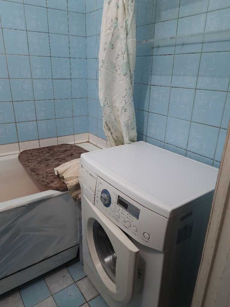 Оренда 2-кімнатної квартири 52 м², Будівельників вул., 5