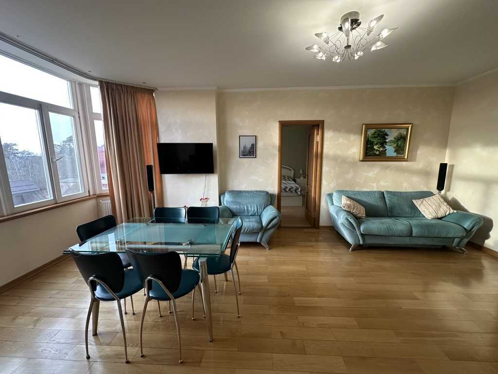 Аренда 2-комнатной квартиры 60 м², Верховинная ул., 91