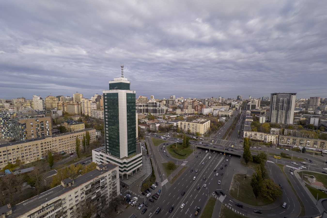 Продажа 3-комнатной квартиры 112 м², Берестейський, 11к1