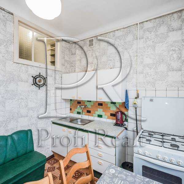 Продаж 2-кімнатної квартири 56 м², Науки просп., 42/1 К8