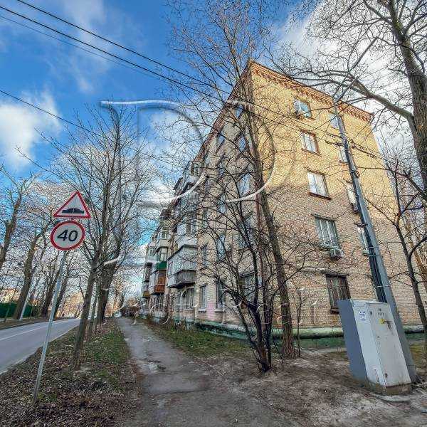 Продаж 2-кімнатної квартири 56 м², Науки просп., 42/1 К8