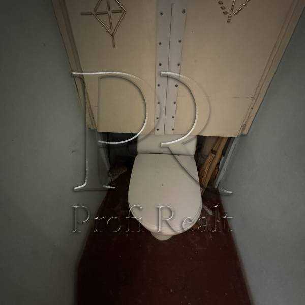 Продаж 1-кімнатної квартири 36 м², Героїв Дніпра вул., 47