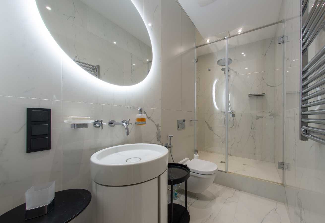 Продажа 4-комнатной квартиры 190 м², Бусловская ул., 15