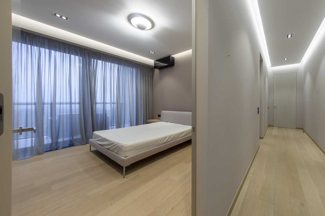 Продажа 4-комнатной квартиры 190 м², Бусловская ул., 15