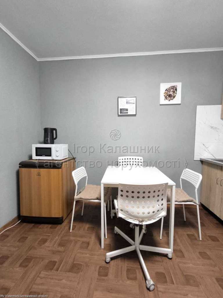 Оренда 2-кімнатної квартири 58.7 м², Бориса Гмирі вул., Антоненка-Давидовича, 1
