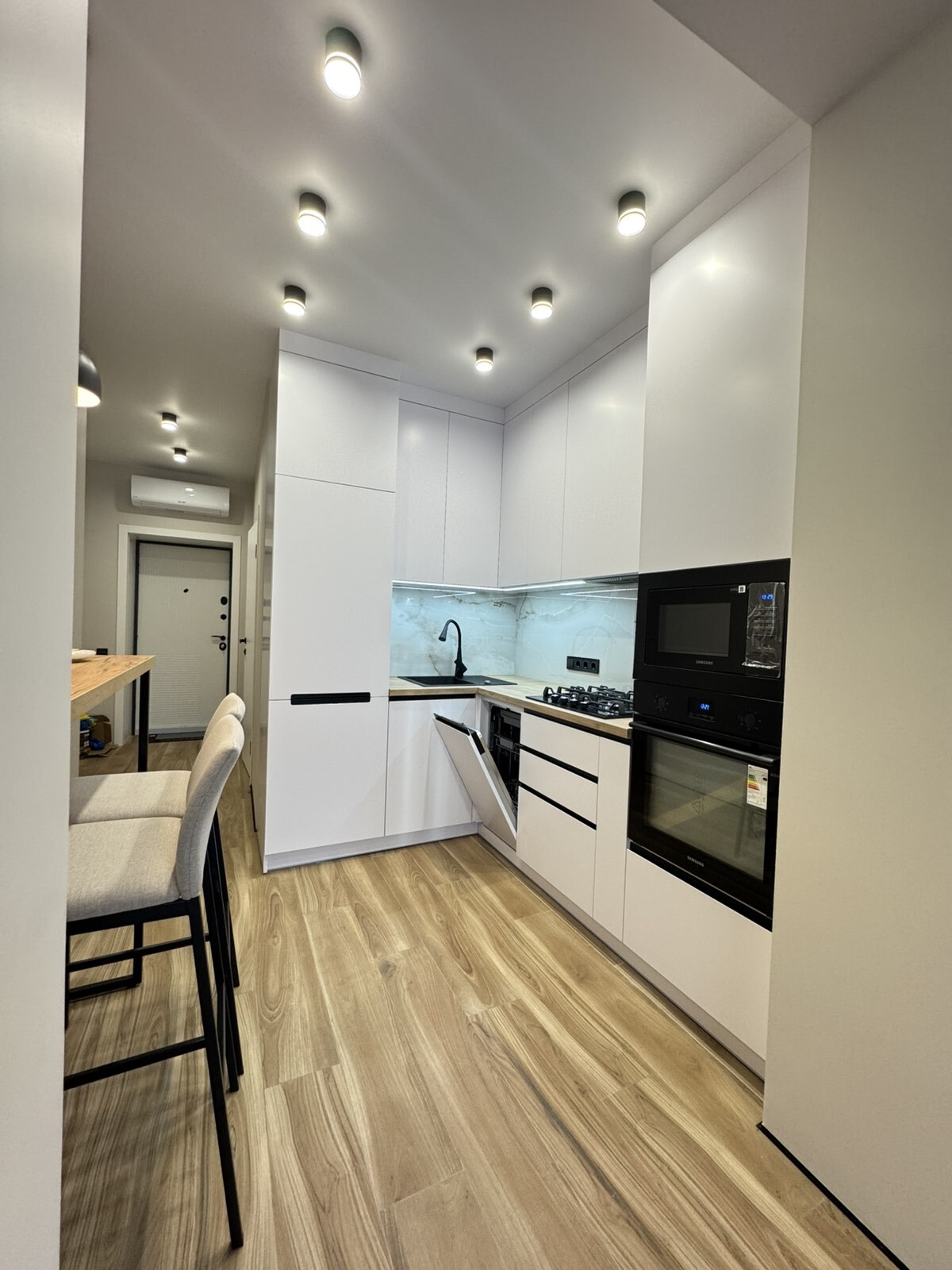 Продажа 1-комнатной квартиры 38 м², Молодежная ул.