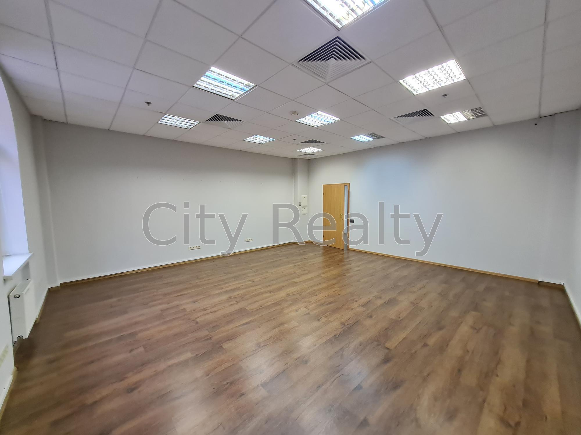 Оренда офісу 152.5 м², Верхній Вал вул., 4А