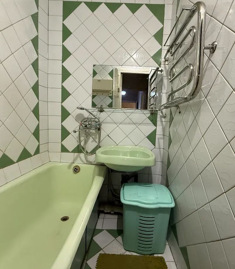 Продаж 2-кімнатної квартири 56 м², Маршала Малиновського вул., 60