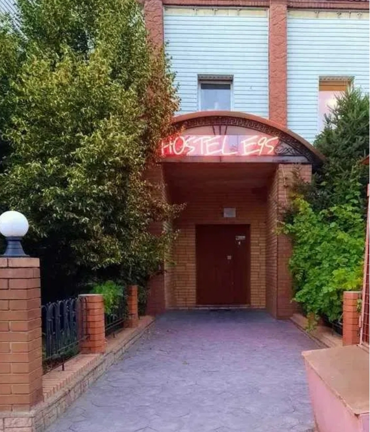 Аренда хостела 500 м², Химическая ул.