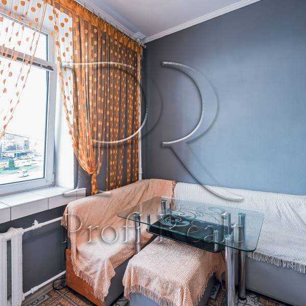 Продажа 2-комнатной квартиры 68 м², Олеся Гончара ул., 79