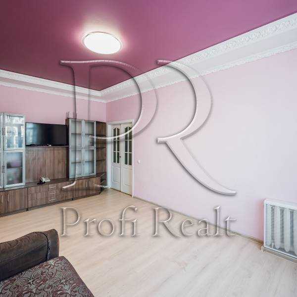 Продажа 2-комнатной квартиры 68 м², Олеся Гончара ул., 79