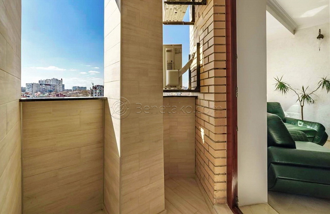 Продаж 3-кімнатної квартири 110 м², Тенистая вул., 9/12