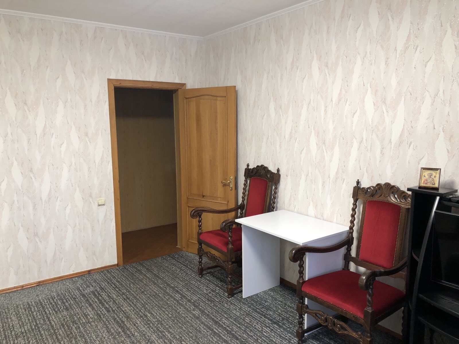 Аренда 3-комнатной квартиры 100 м², Розовая ул., 22 ул