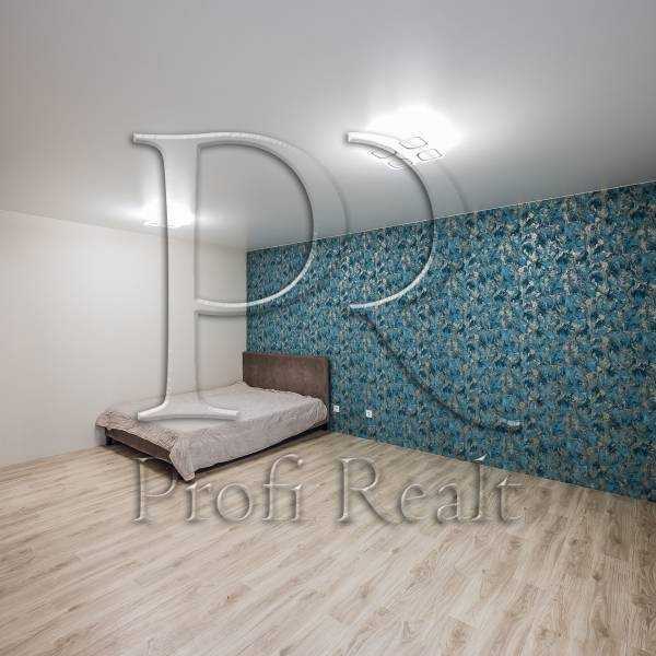 Продаж 1-кімнатної квартири 41 м², Привокзальна вул., 10