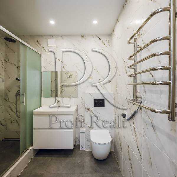 Продаж 1-кімнатної квартири 41 м², Привокзальна вул., 10