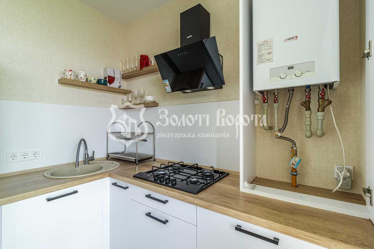 Продажа 1-комнатной квартиры 35.1 м², Петрівська вул, 1Б