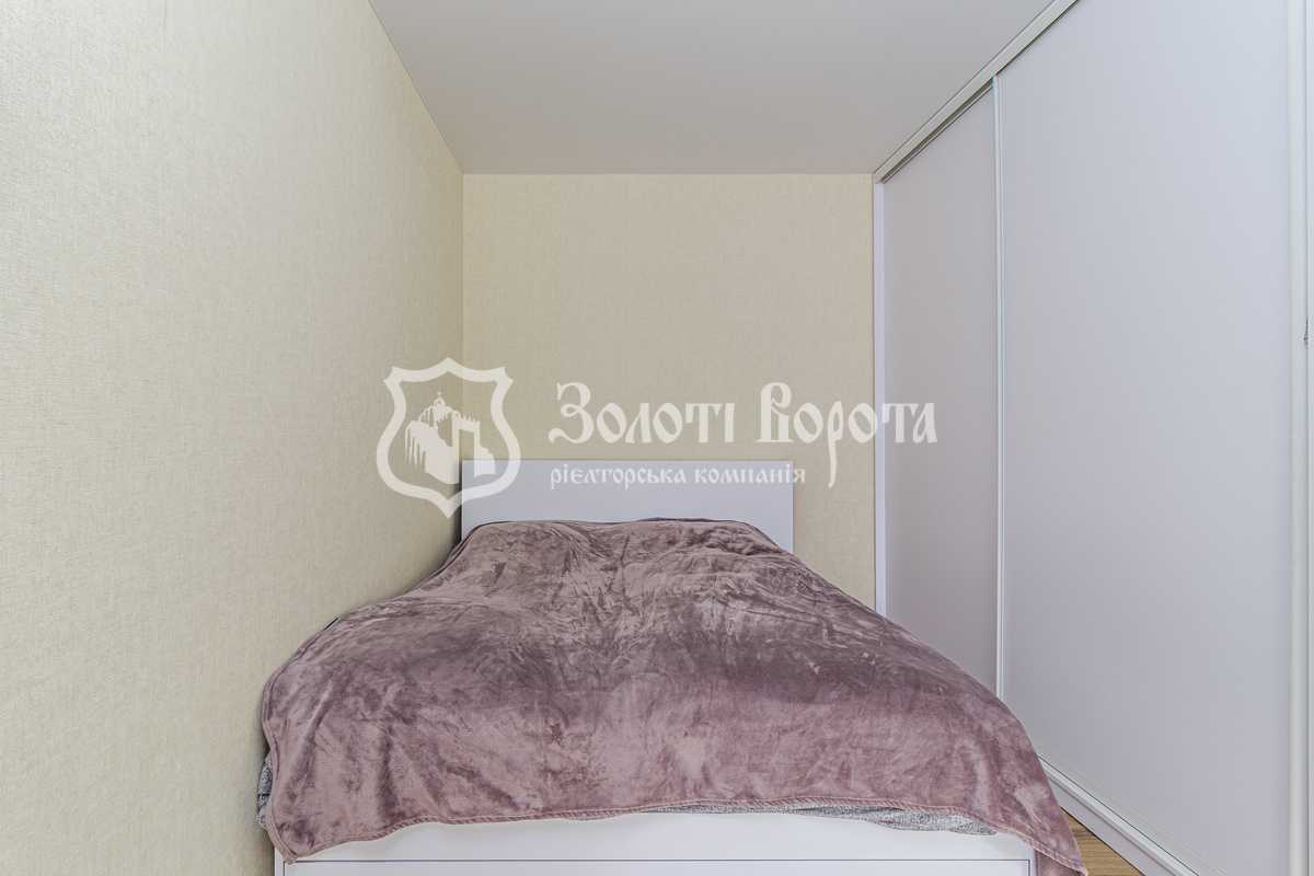 Продажа 1-комнатной квартиры 35.1 м², Петрівська вул, 1Б