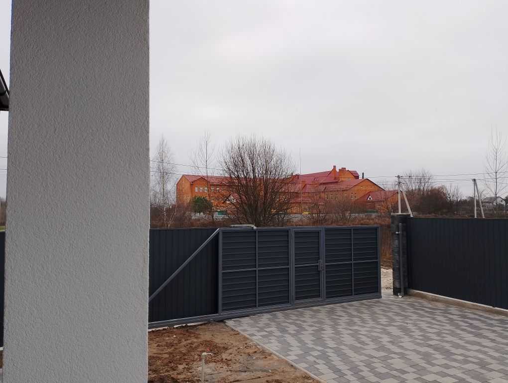 Продажа дома 100 м², Шкільна