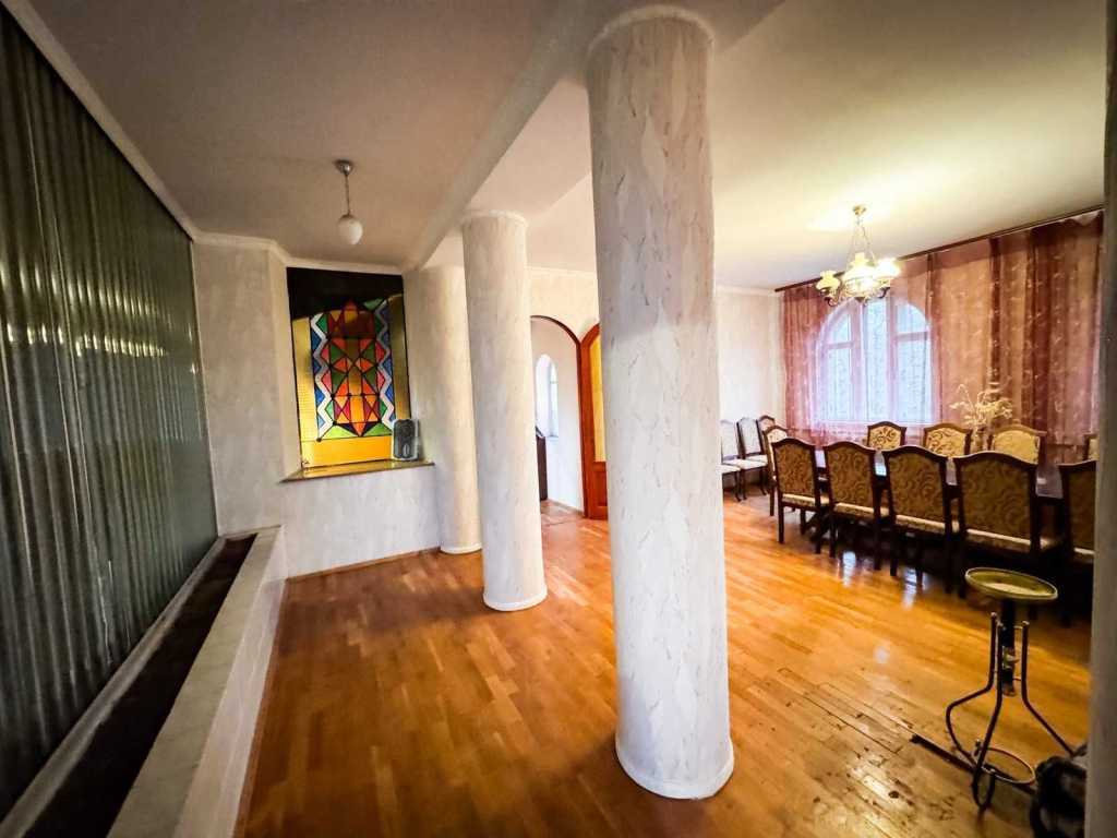 Продажа дома 261.4 м², Вишнева, 51