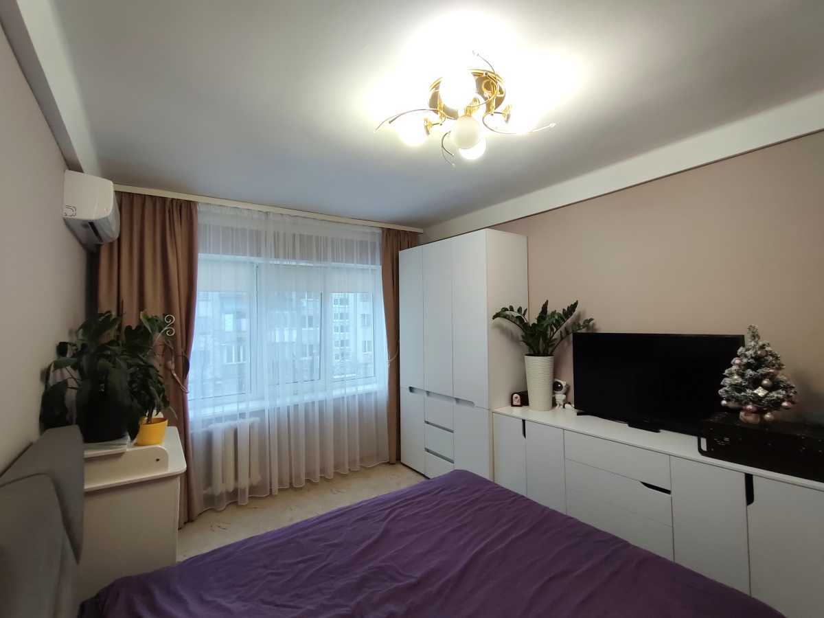 Продажа 2-комнатной квартиры 46 м², Братиславская ул., 10