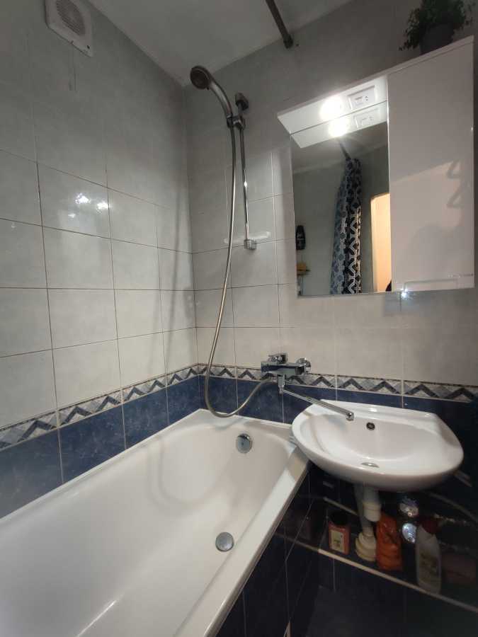 Продажа 2-комнатной квартиры 46 м², Братиславская ул., 10