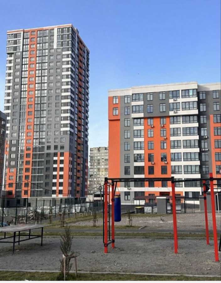 Продажа 1-комнатной квартиры 43.3 м², Николая Гулака ул., 4