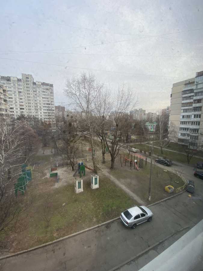 Продаж 3-кімнатної квартири 77.6 м², Полярна вул., 6А