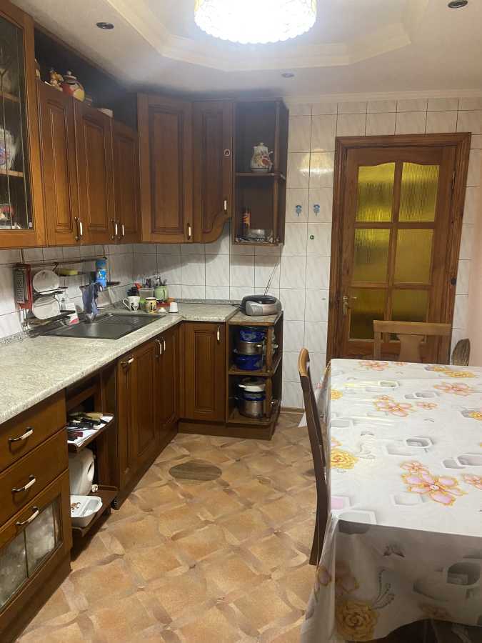 Продажа 4-комнатной квартиры 79.1 м², Инженера Бородина ул., 5Б