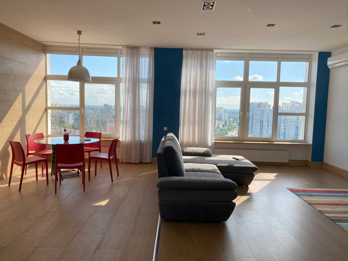 Оренда 1-кімнатної квартири 75 м², Парково-Сирецька вул., 4В