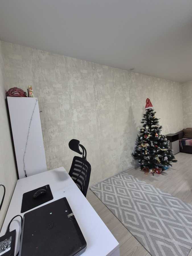 Продаж 1-кімнатної квартири 55 м², Машинобудівників вул., 14