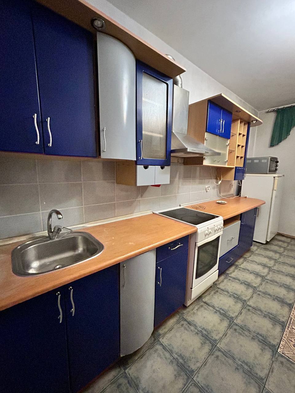 Оренда 3-кімнатної квартири 94 м², Науки просп., 54Б