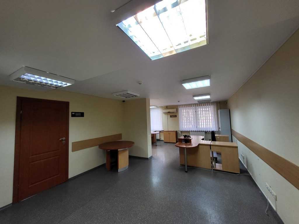 Продаж приміщення вільного призначення 319.7 м², Робочий пров., 160