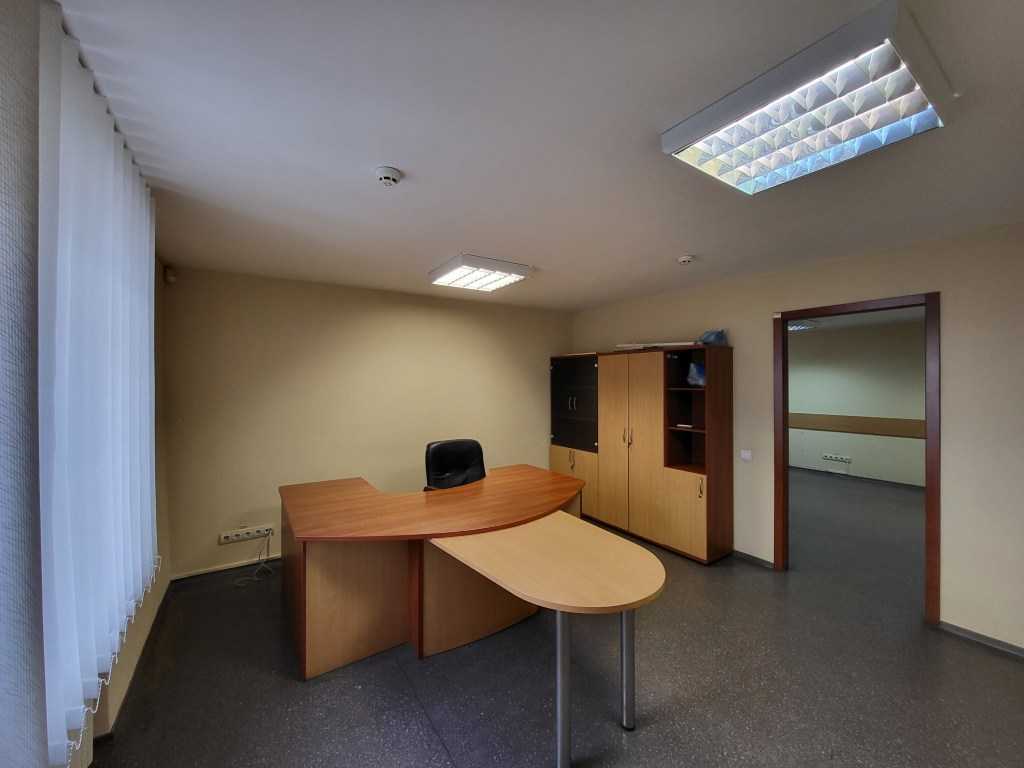 Продаж приміщення вільного призначення 319.7 м², Робочий пров., 160