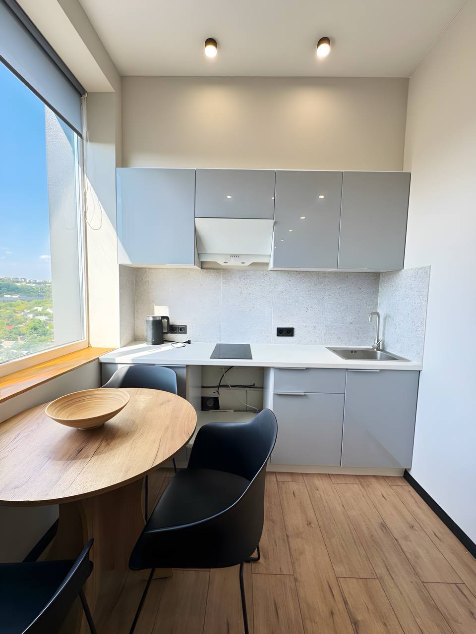 Аренда 1-комнатной квартиры 40 м², Набережная Победы ул.