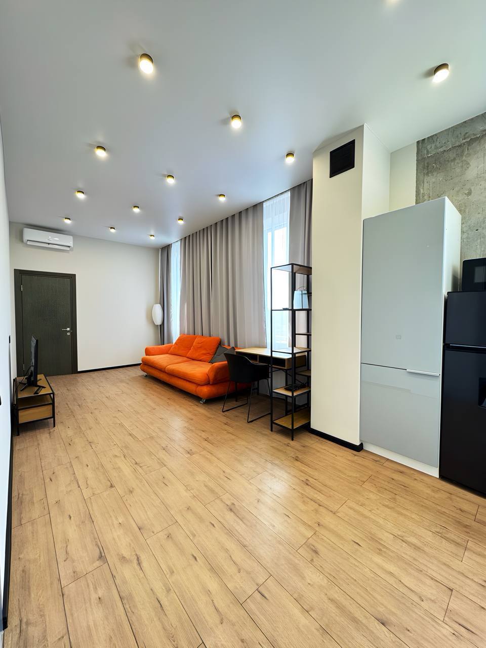 Аренда 1-комнатной квартиры 40 м², Набережная Победы ул.