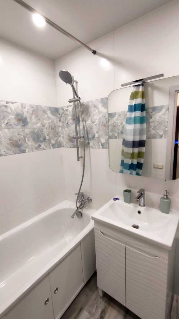 Аренда 1-комнатной квартиры 42 м², Александра Поля просп.