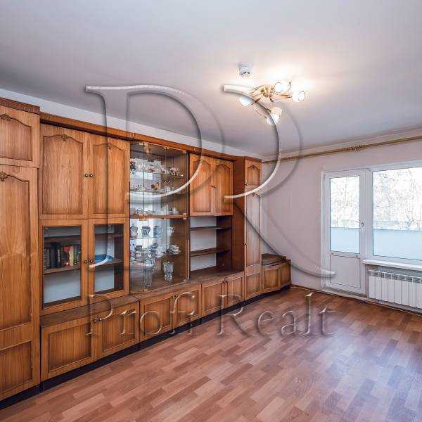 Продаж 2-кімнатної квартири 65 м², Вишгородська вул., 54Б