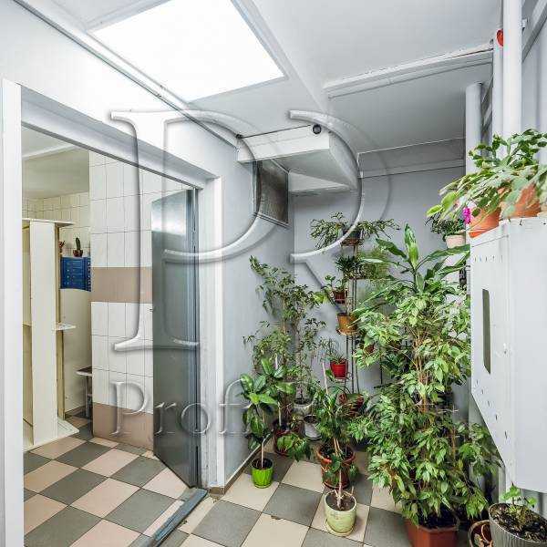 Продаж 2-кімнатної квартири 65 м², Вишгородська вул., 54Б