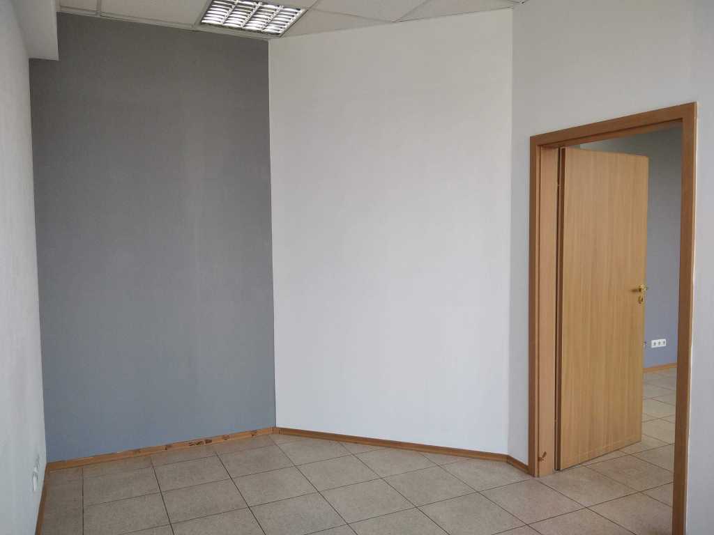 Оренда офісу 67 м², Євгена Сверстюка вул., 11б