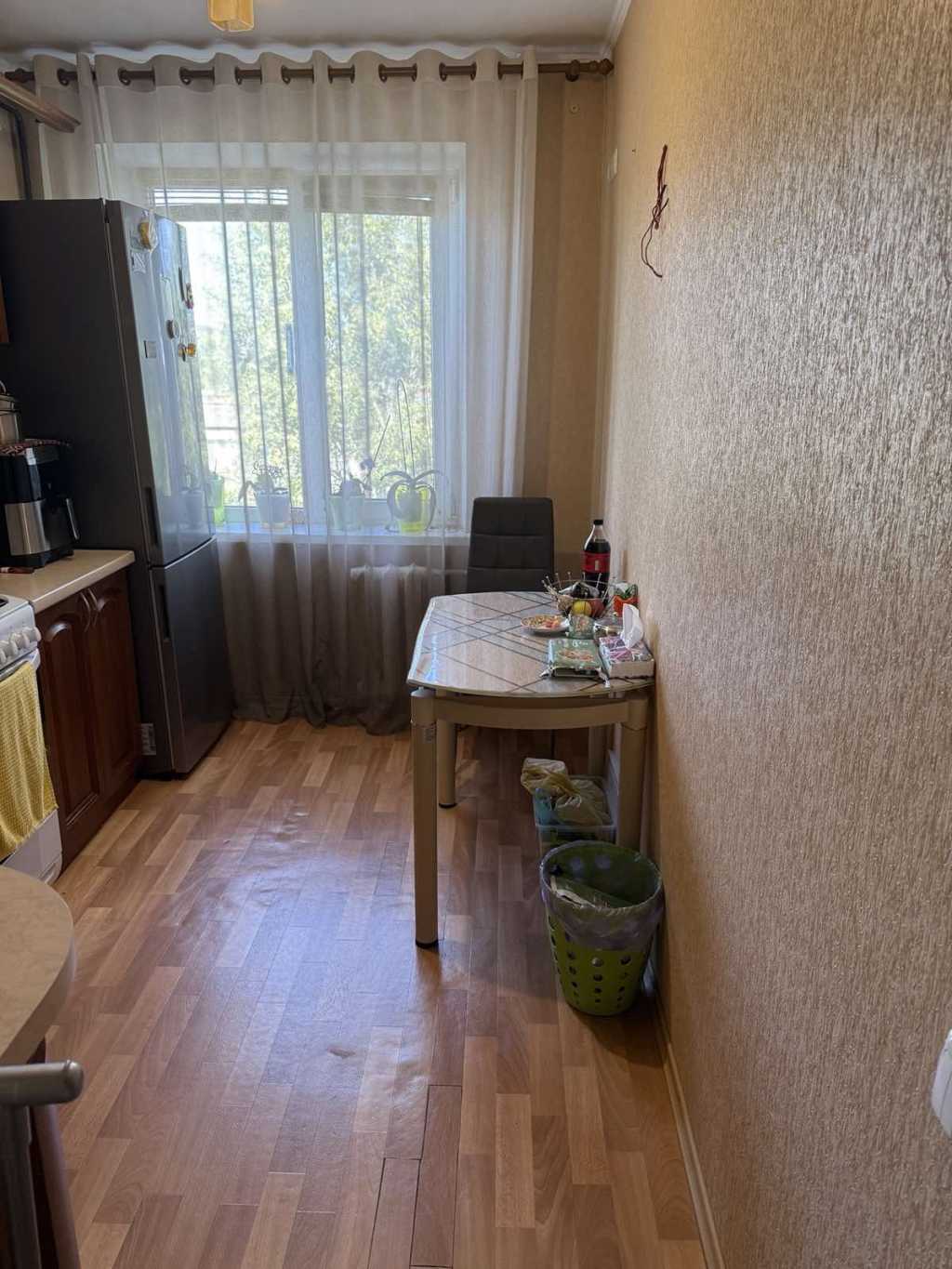 Продаж 3-кімнатної квартири 64 м², Калинова вул., 86