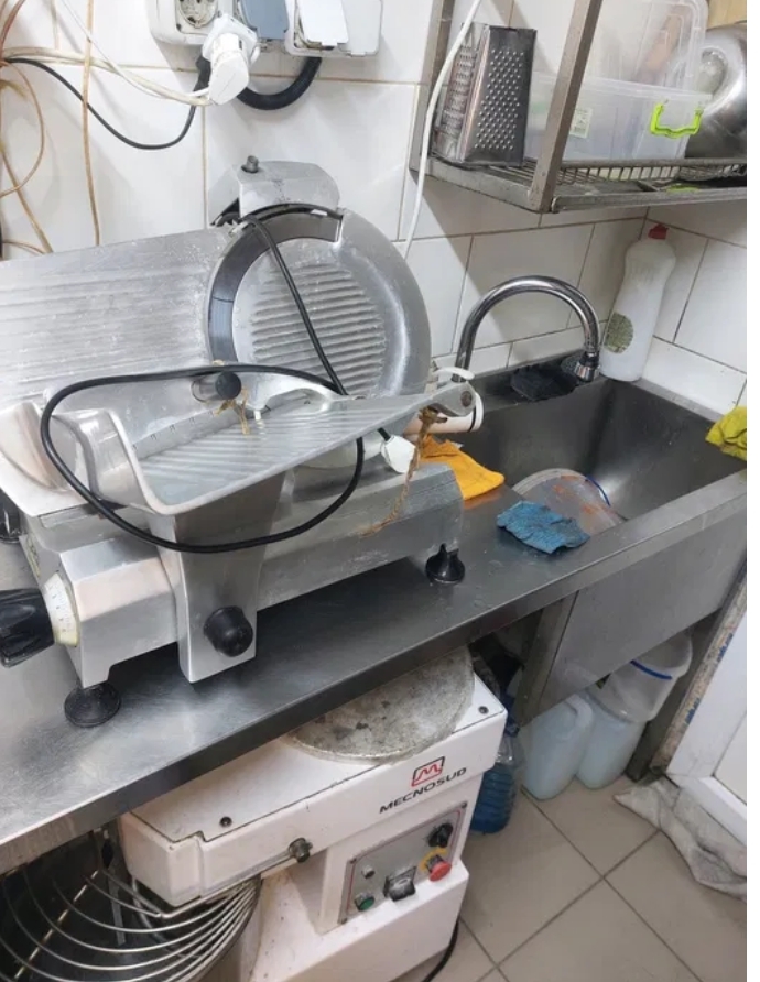 Аренда салона бытовых услуг 20 м², Небесной сотни просп.