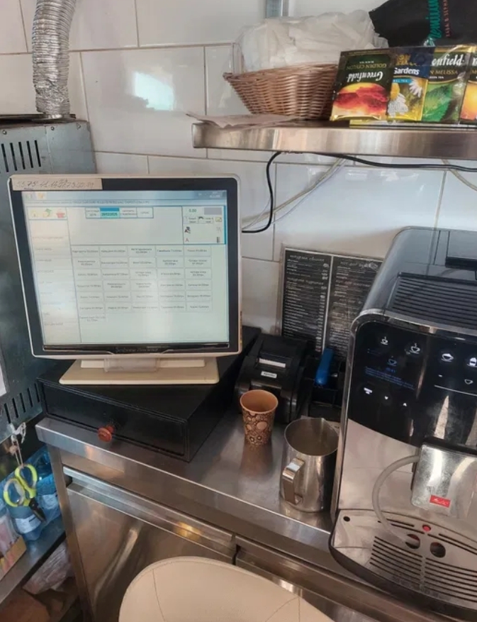 Аренда салона бытовых услуг 20 м², Небесной сотни просп.