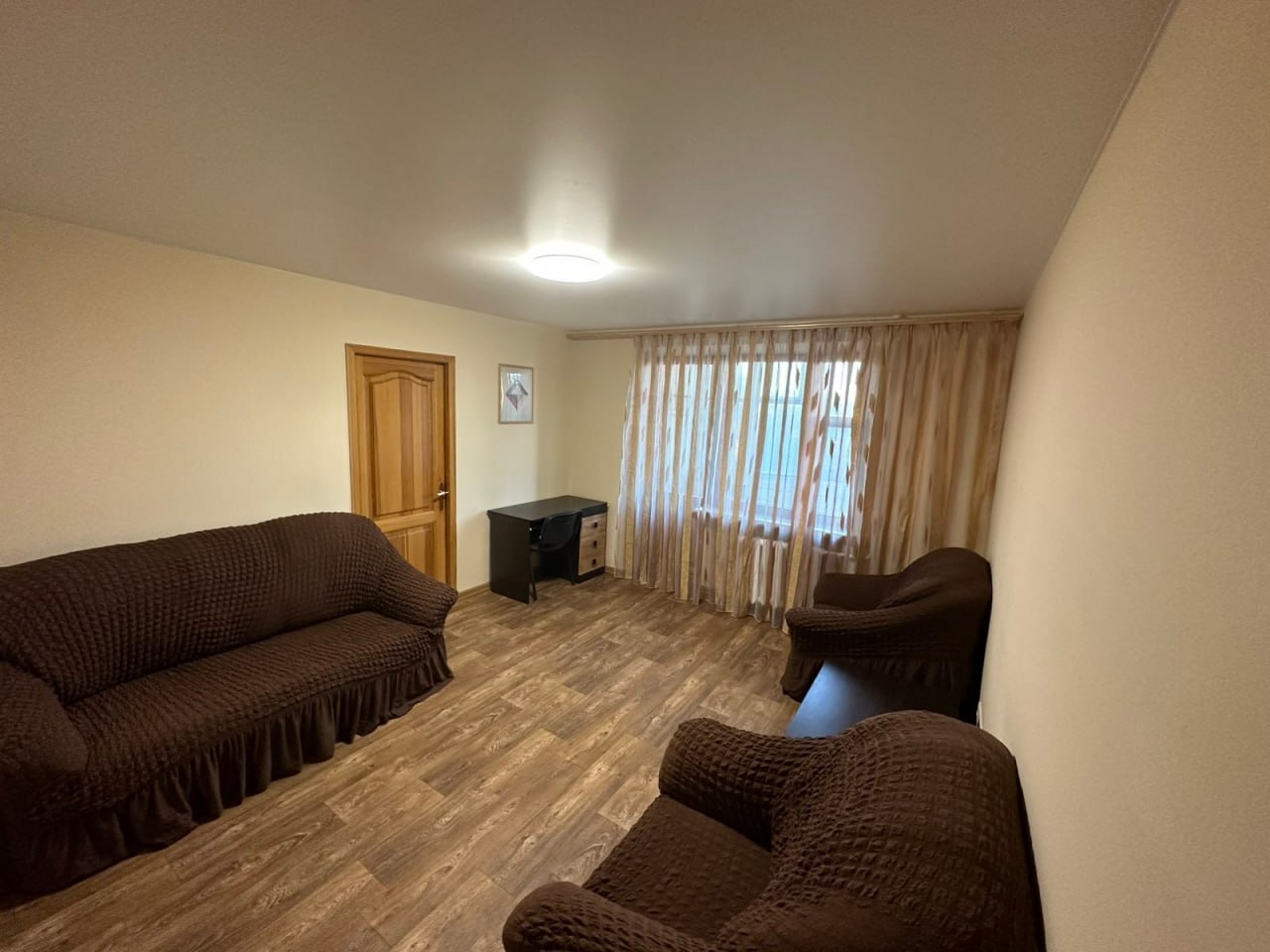 Оренда 3-кімнатної квартири 60 м², Михайла Грушевського вул.