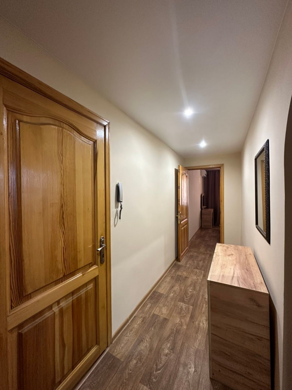 Оренда 3-кімнатної квартири 60 м², Михайла Грушевського вул.