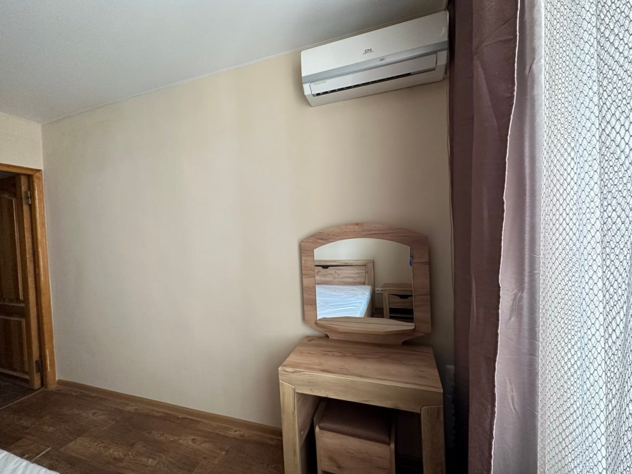 Оренда 3-кімнатної квартири 60 м², Михайла Грушевського вул.